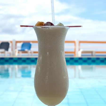 Bird Rock Beach Hotel Basseterre 外观 照片