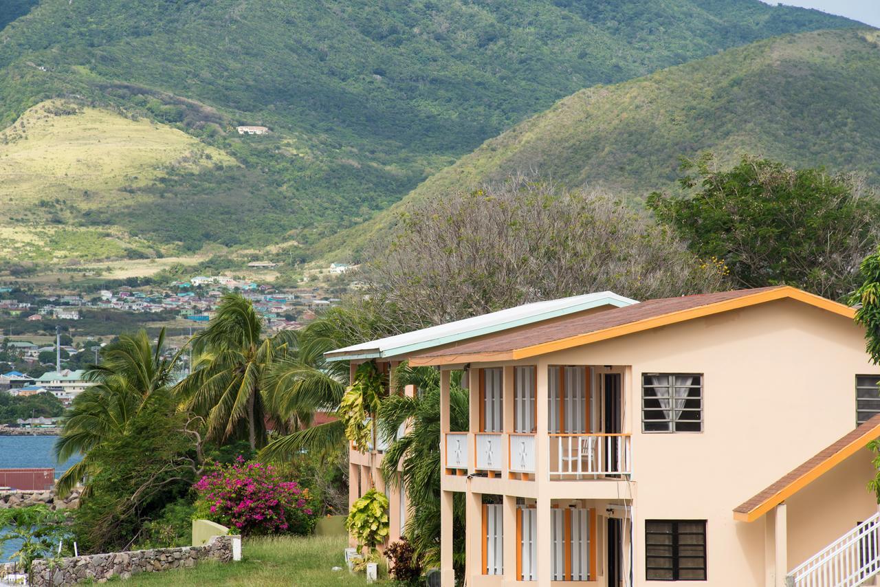 Bird Rock Beach Hotel Basseterre 外观 照片